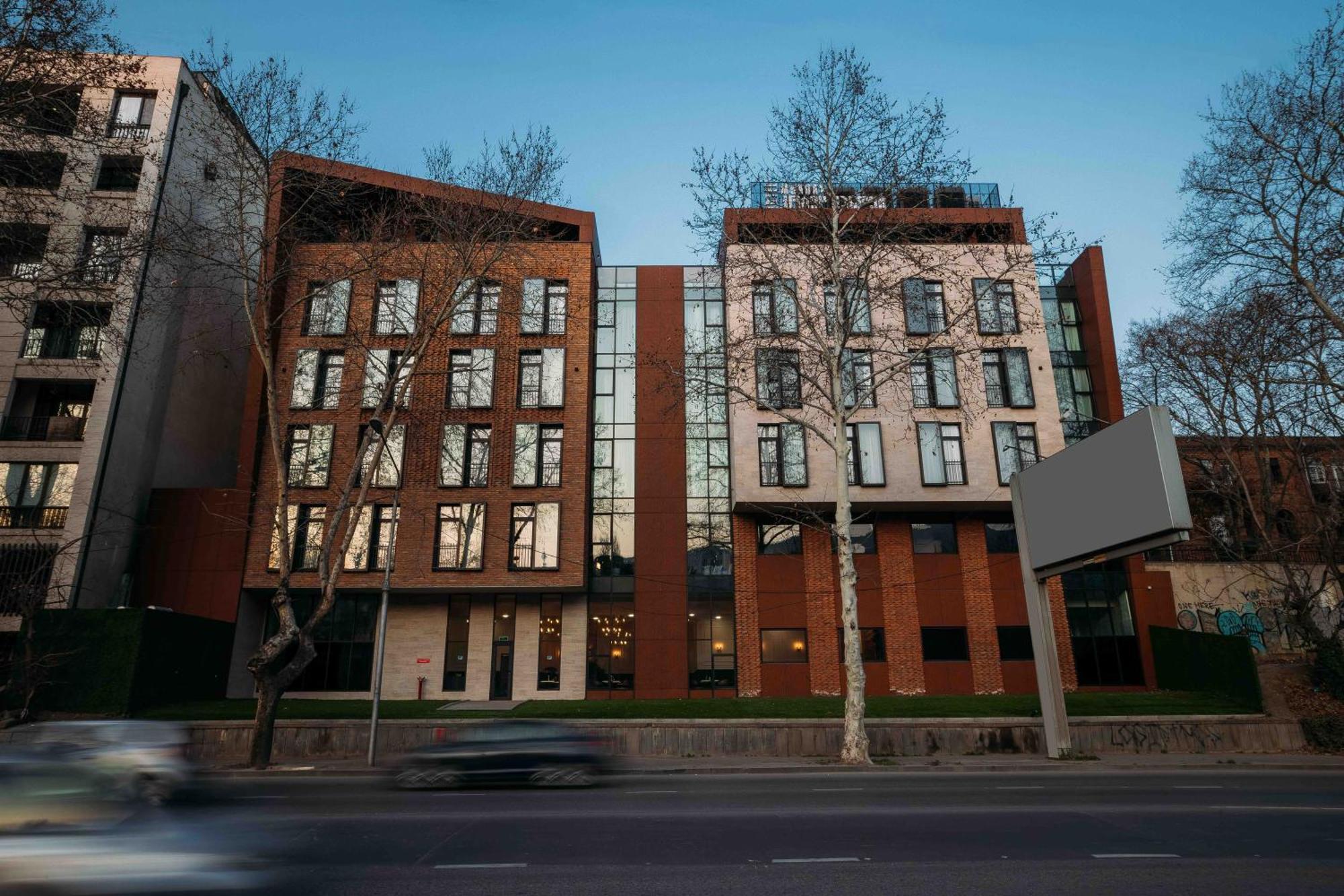 Hotel Monday By Dnt Group Tbilisi Eksteriør billede