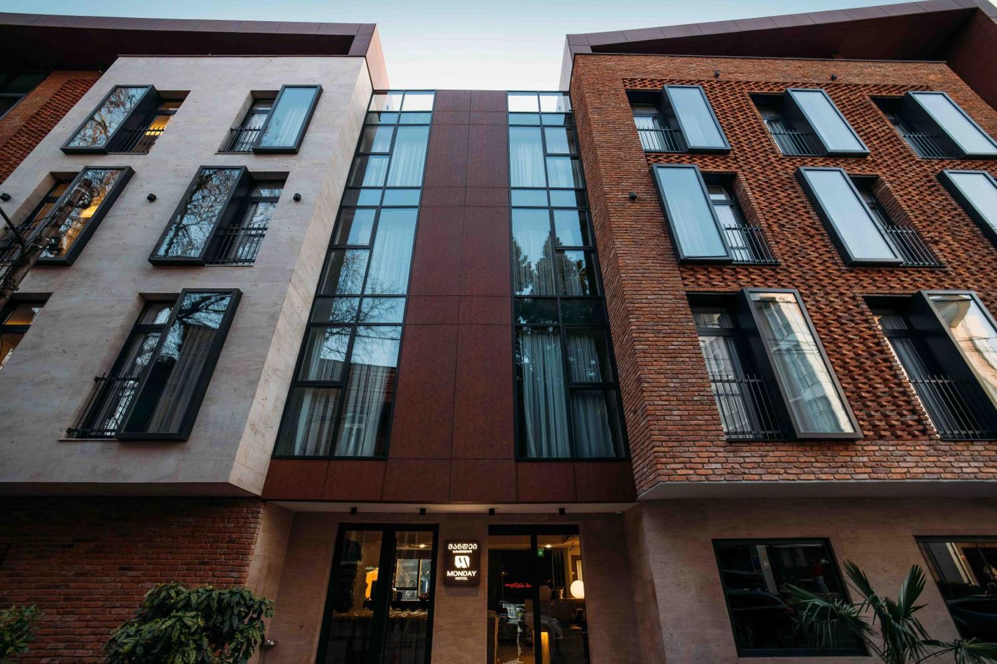 Hotel Monday By Dnt Group Tbilisi Eksteriør billede