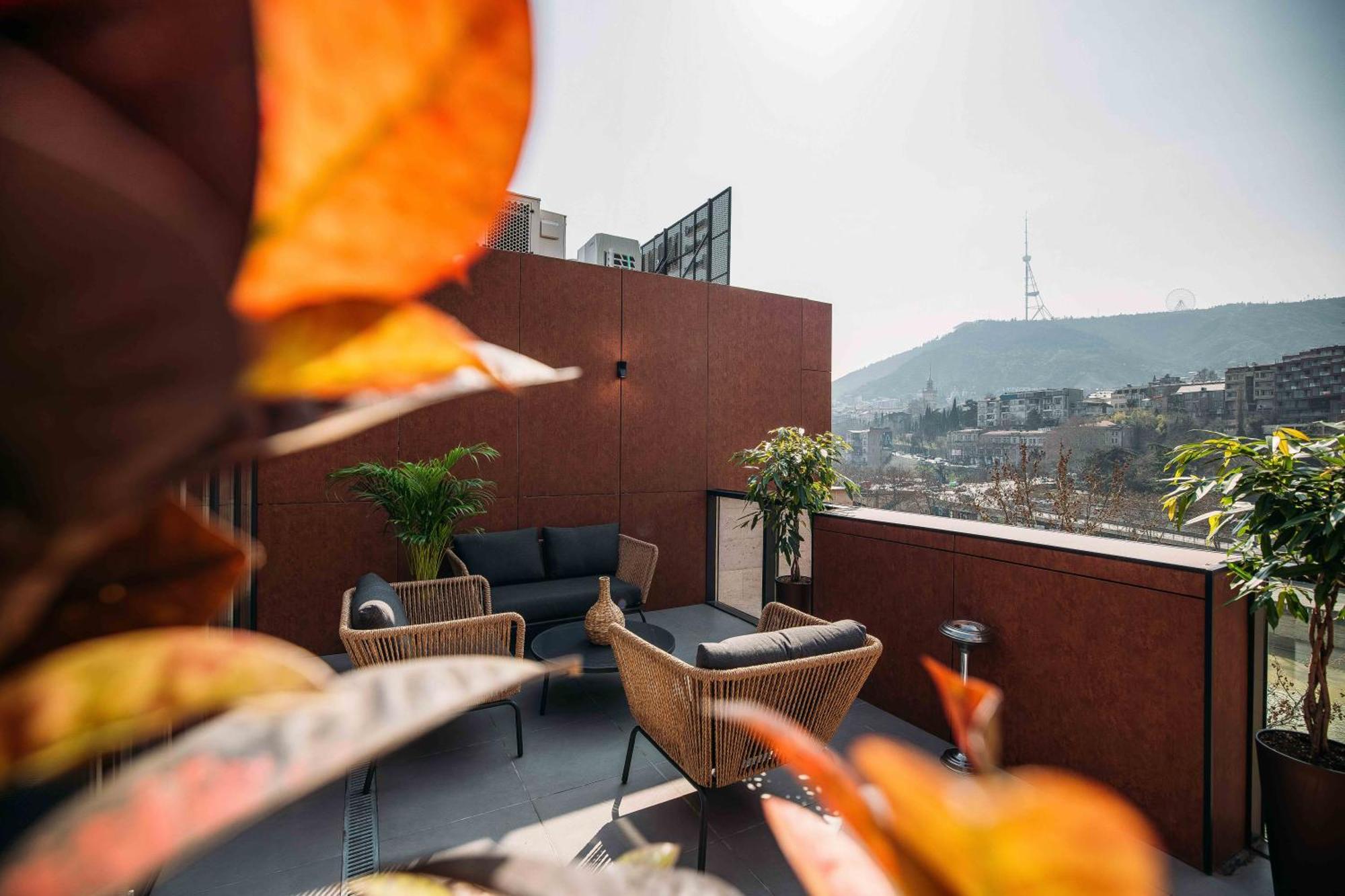 Hotel Monday By Dnt Group Tbilisi Eksteriør billede