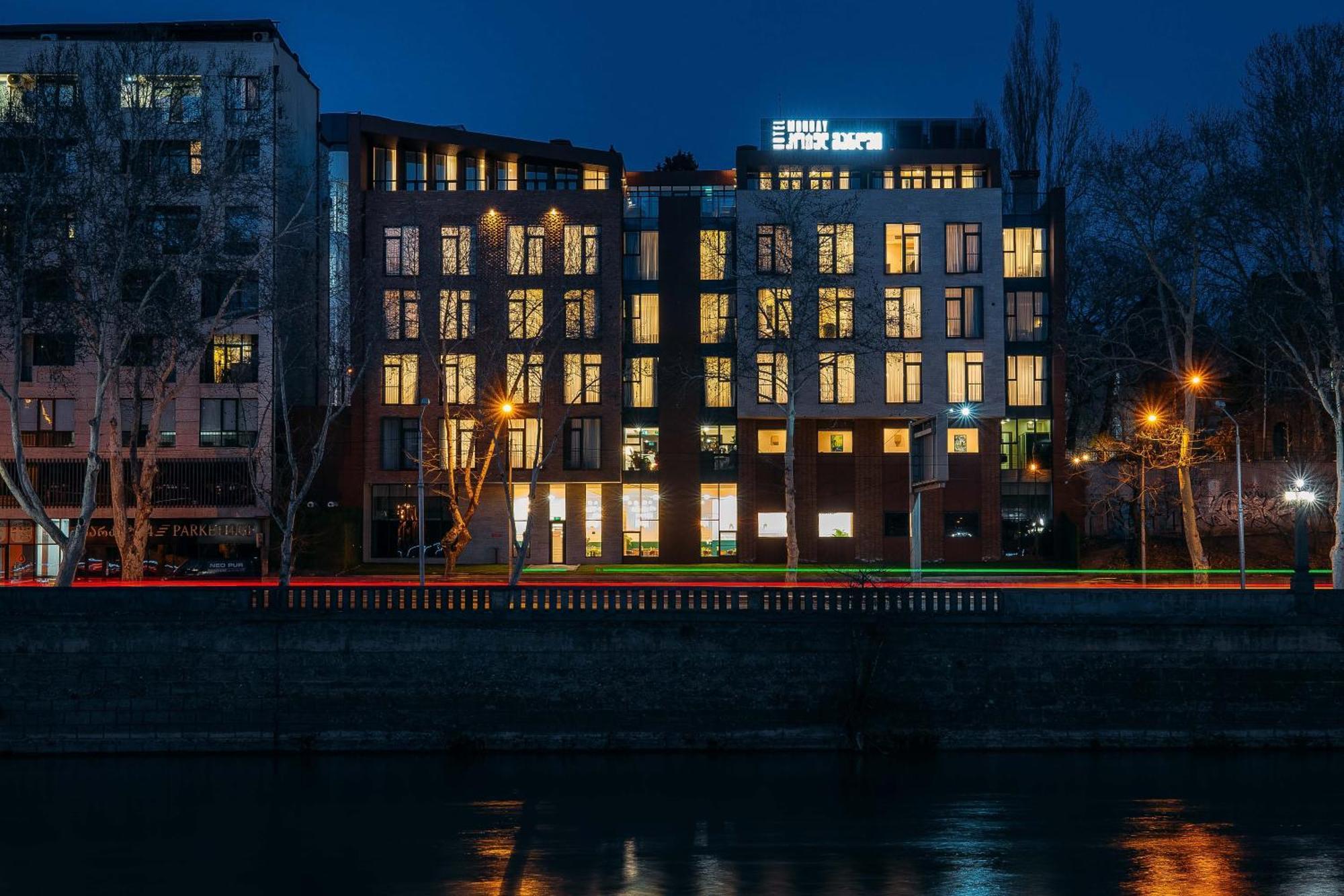 Hotel Monday By Dnt Group Tbilisi Eksteriør billede