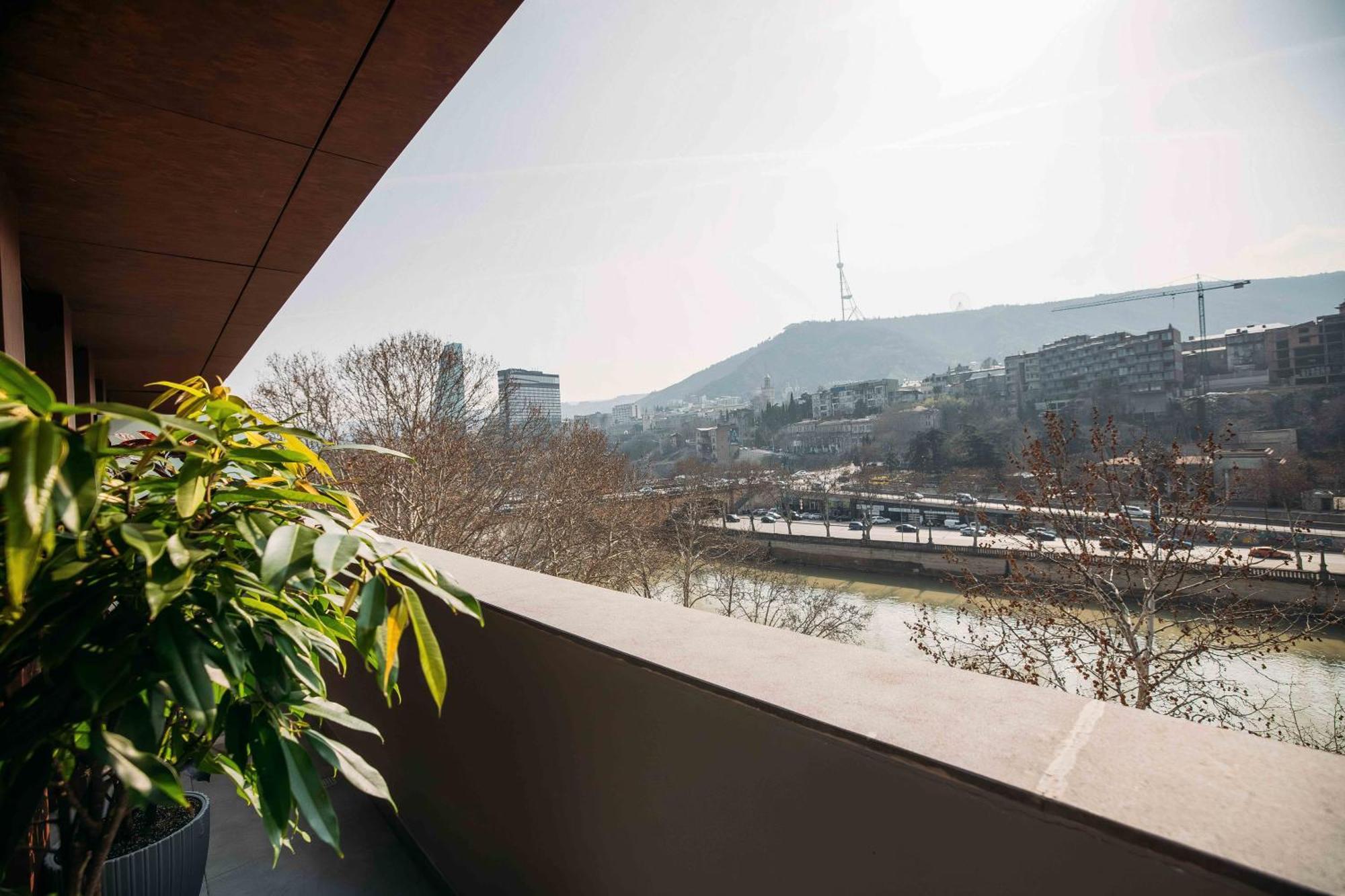 Hotel Monday By Dnt Group Tbilisi Eksteriør billede