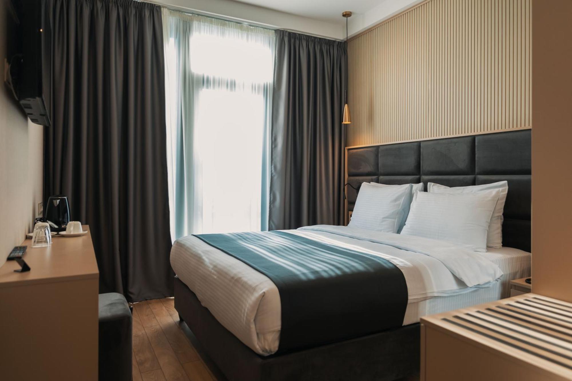 Hotel Monday By Dnt Group Tbilisi Eksteriør billede